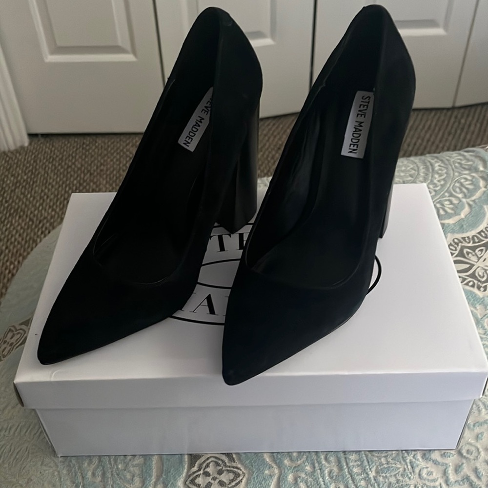 Steve Madden black heels brand new